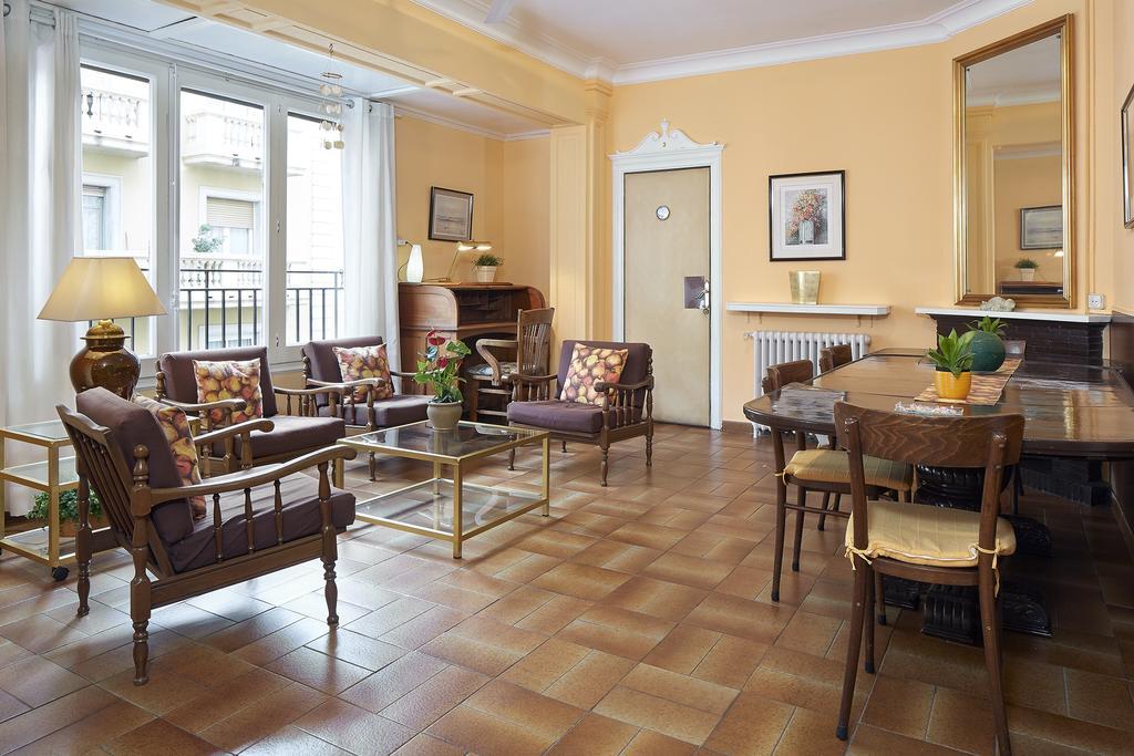 Hostal Valls - Barcelona — Photos 3